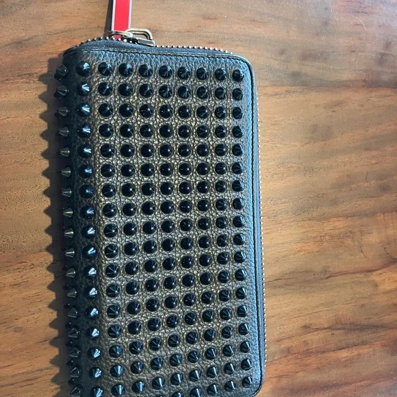 Christian Louboutin Black Studded Wallet - Picture 4 of 10